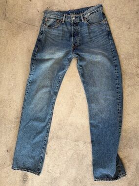 BUCK MASON Classic Men's Blue Jeans - Casual Straight Fit